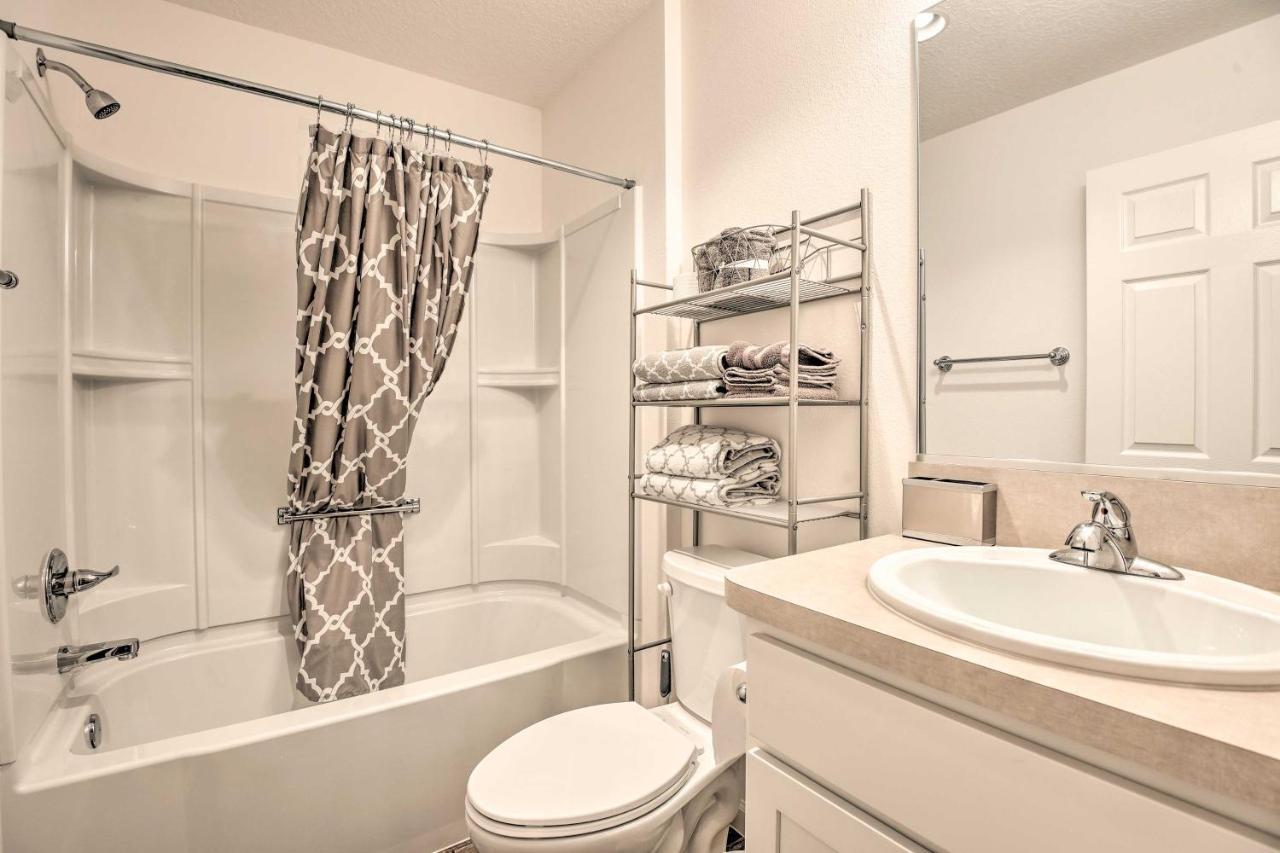 Quiet Home In The Villages With Pool Access! Luaran gambar