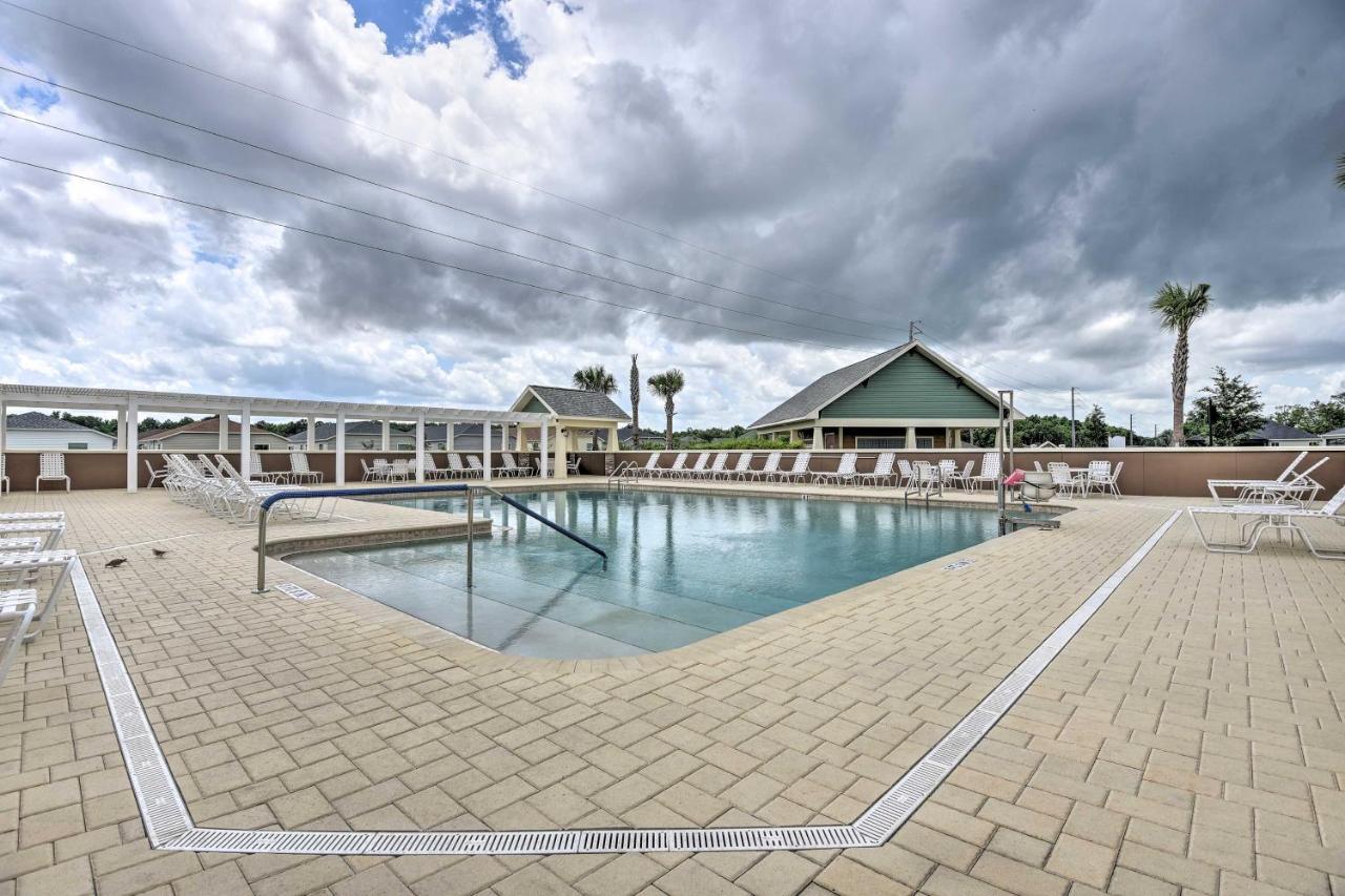 Quiet Home In The Villages With Pool Access! Luaran gambar